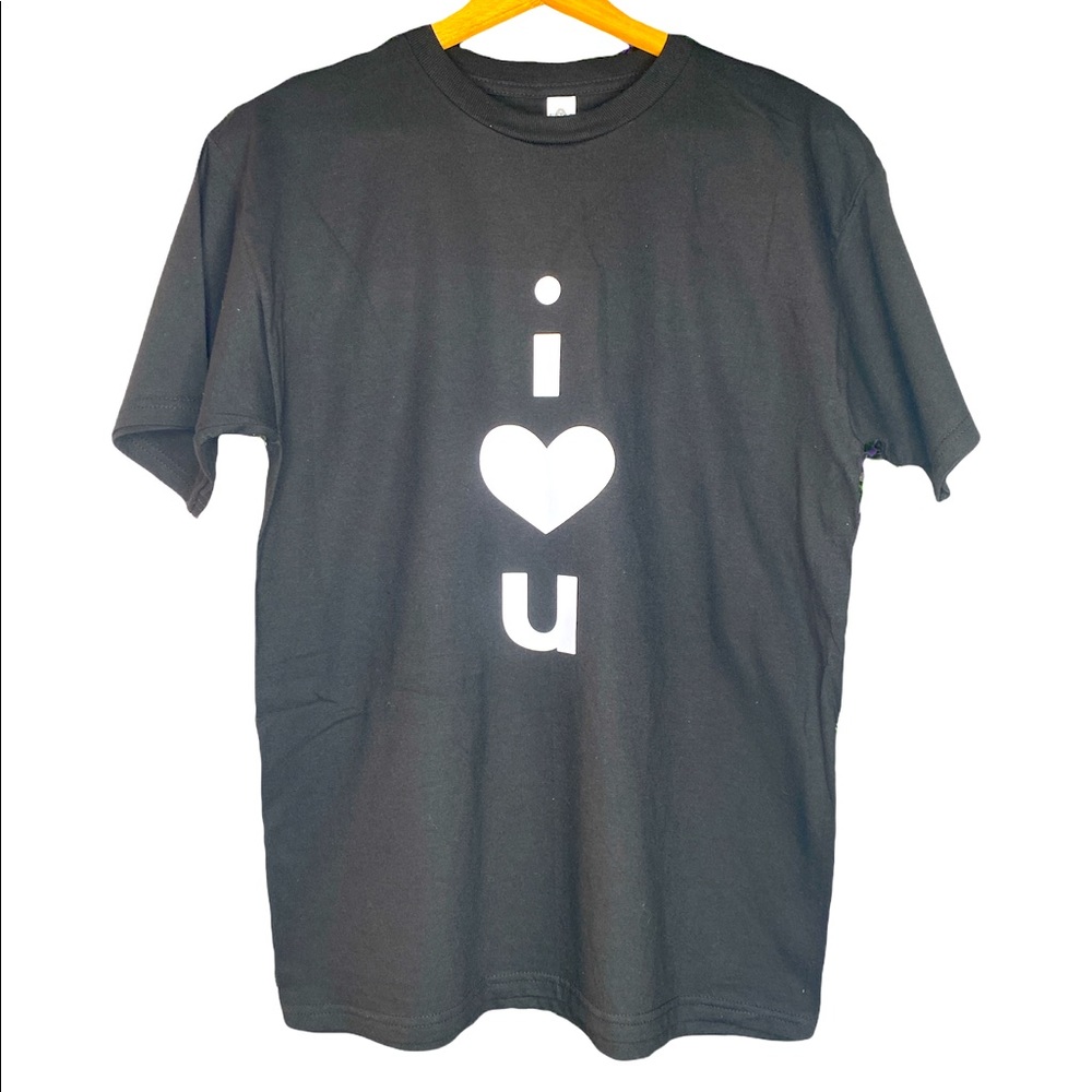 5 for $25 I ❤️ U Black Graphic T-shirt Sz M